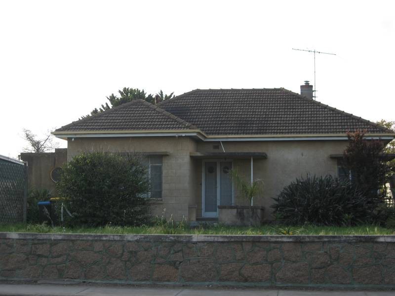 93 Adelaide Road, Murray Bridge SA 5253