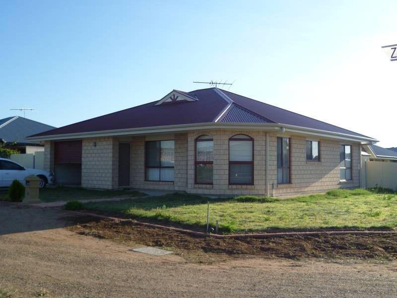 32 Zerna Avenue, Murray Bridge SA 5253