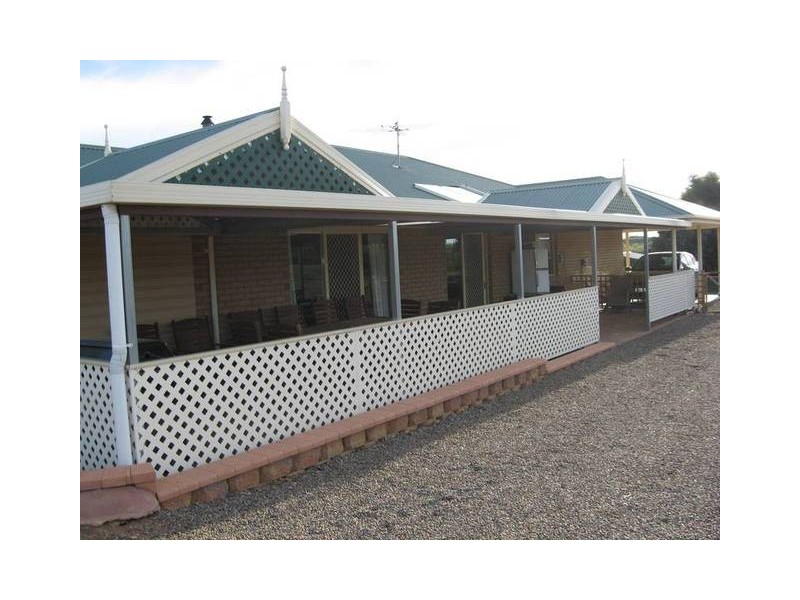 43 Torrens Road, Murray Bridge SA 5253