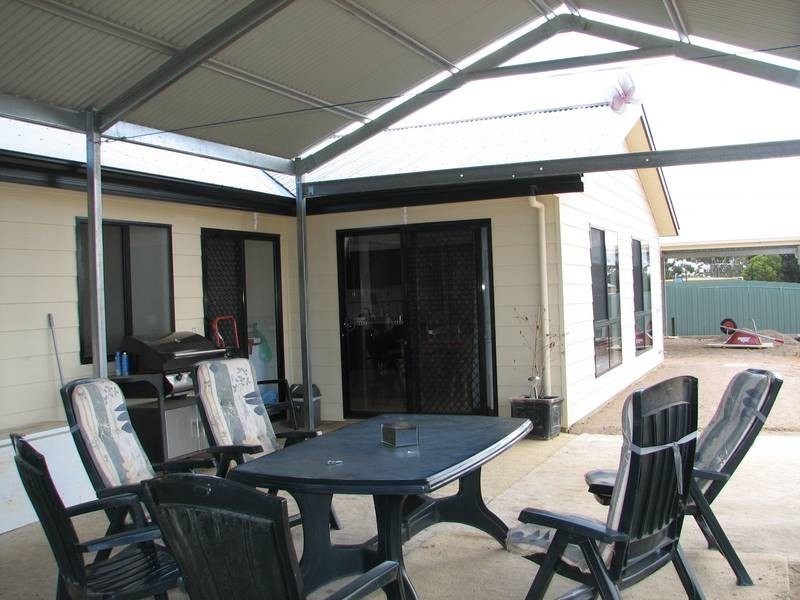 11 Warrigal Avenue, Murray Bridge SA 5253