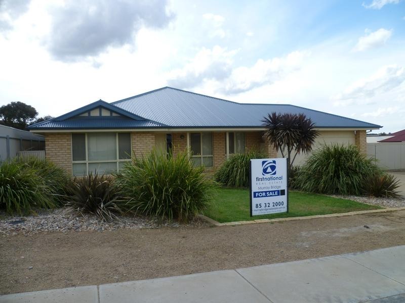 34 Jacaranda Street, Murray Bridge SA 5253