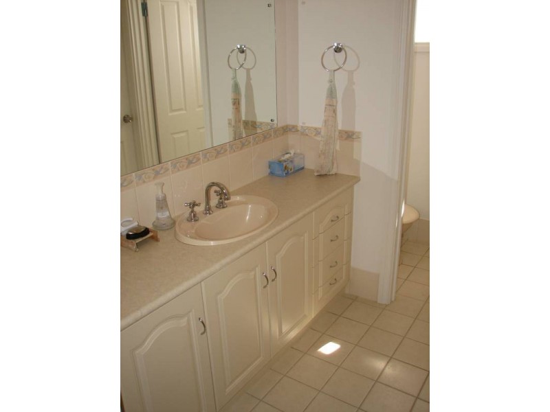 31 Tooma Drive, Murray Bridge SA 5253