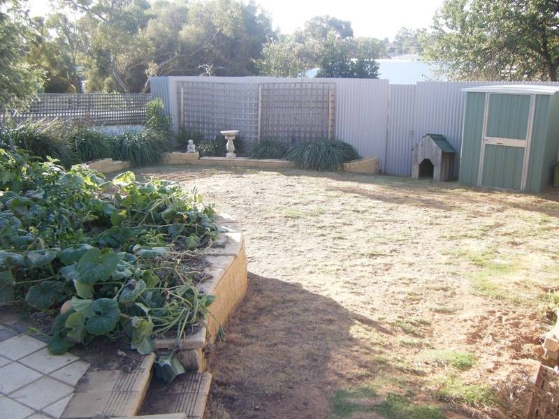 90 Princes Highway, Murray Bridge SA 5253