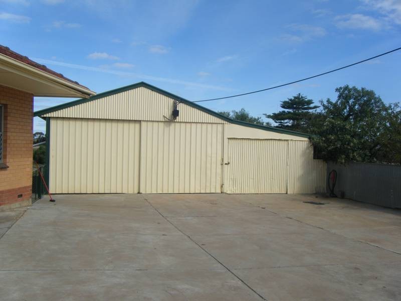 1 Moore Street, Murray Bridge SA 5253