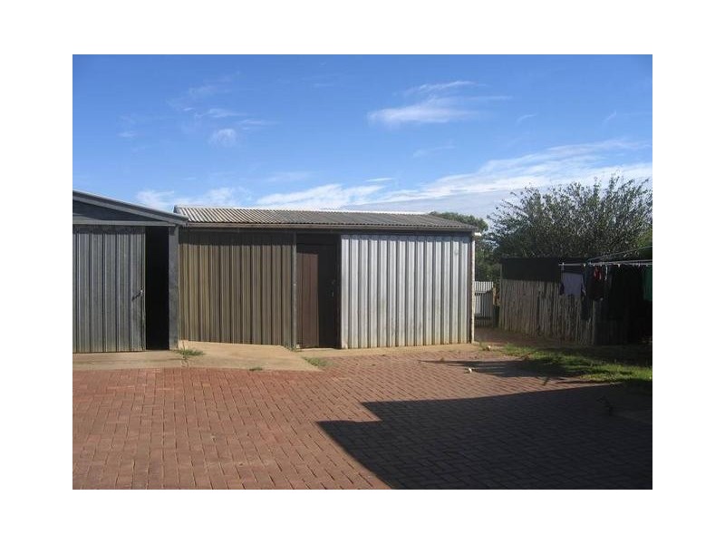 24 Willow Ave, Murray Bridge SA 5253