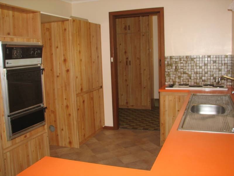 15 Todd Avenue, Murray Bridge SA 5253