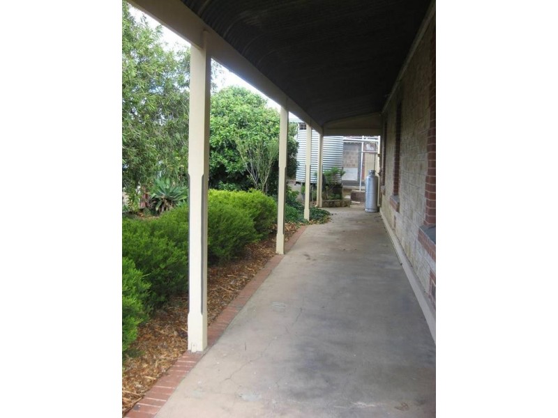 20 Railway Terrace, Murray Bridge SA 5253