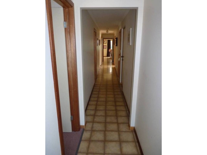 66 Tumbella Drive, Murray Bridge SA 5253