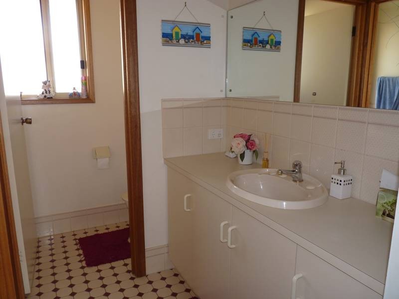 66 Tumbella Drive, Murray Bridge SA 5253