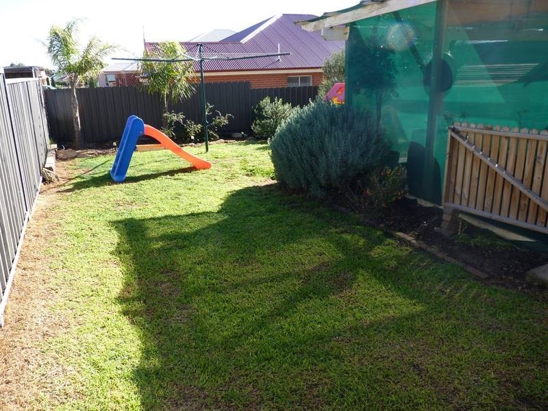 66 Tumbella Drive, Murray Bridge SA 5253