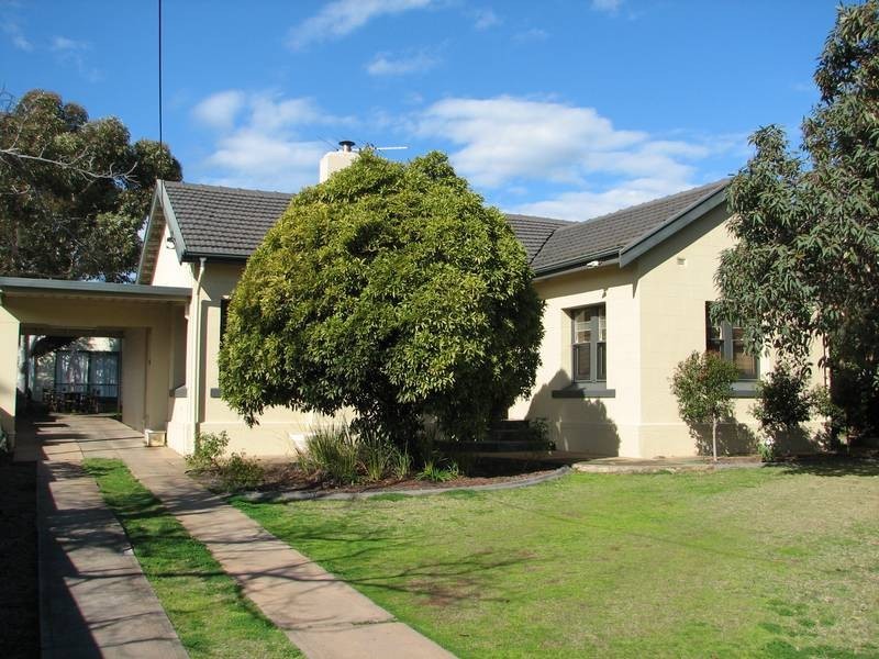 6 Gray Street, Murray Bridge SA 5253