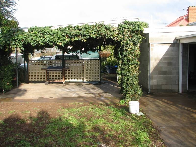 8 Edwards Street, Murray Bridge SA 5253