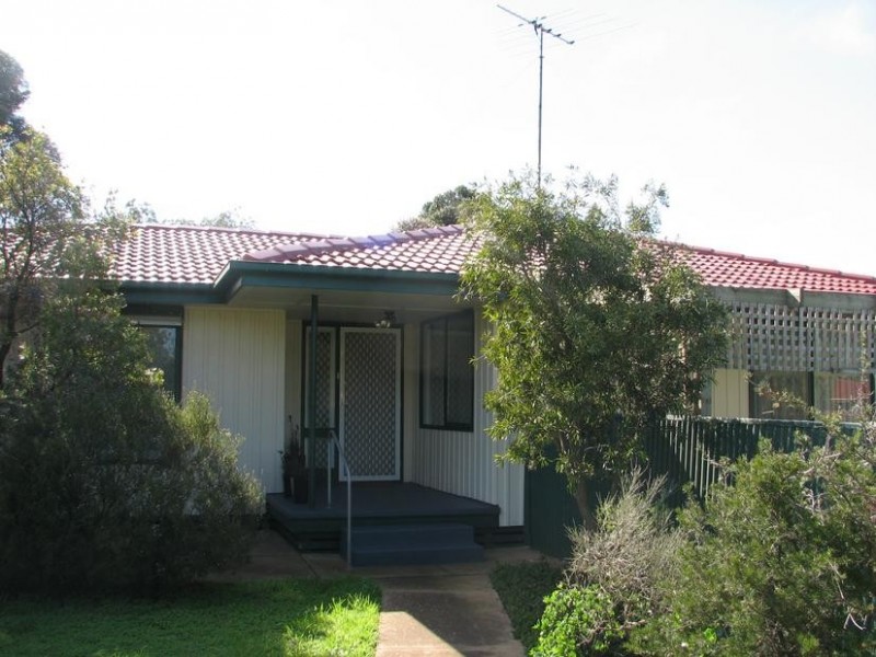 Cnr Hilton St & Gail Crs, Murray Bridge SA 5253