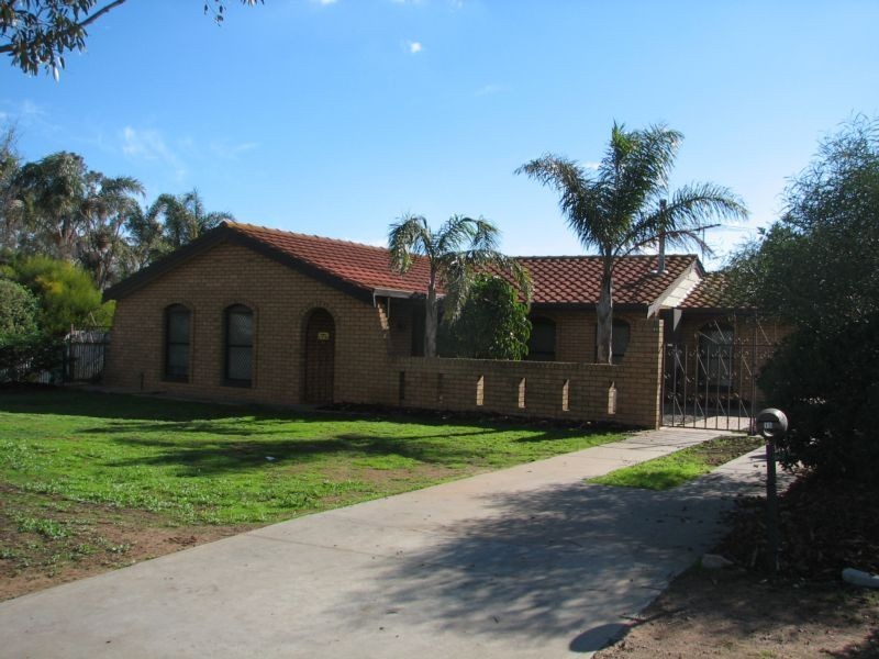 15 Todd Avenue, Murray Bridge SA 5253