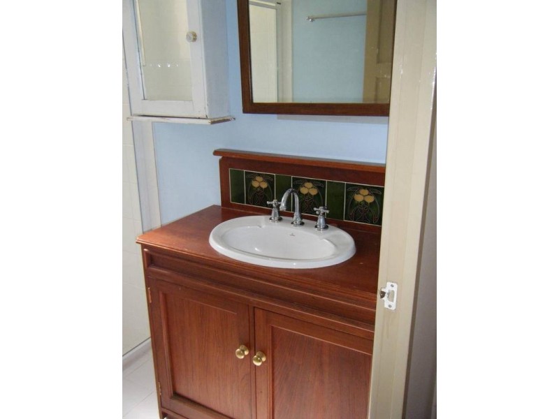 2 Albert Terrace, Murray Bridge SA 5253