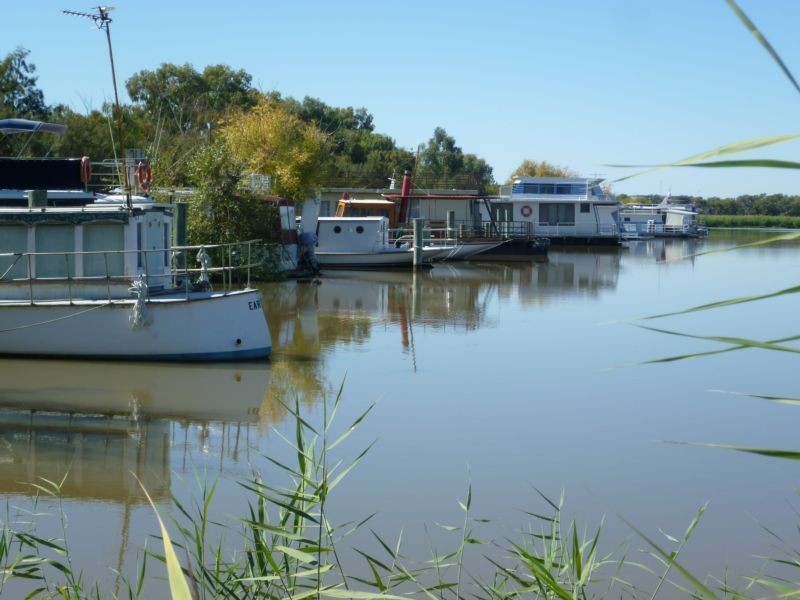 20 Riverglen Drive, Riverglen Marina, Whitesands via, Murray Bridge SA 5253
