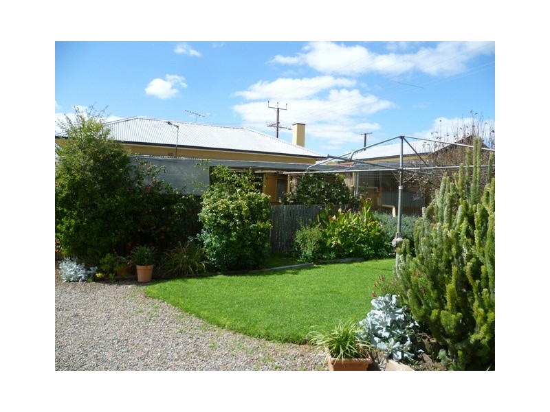 2 Graetz Street, Murray Bridge SA 5253