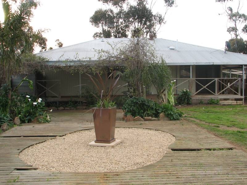 18 East Terrace, Callington SA 5254