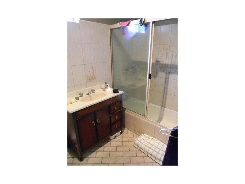 73 Adelaide Road, Murray Bridge SA 5253