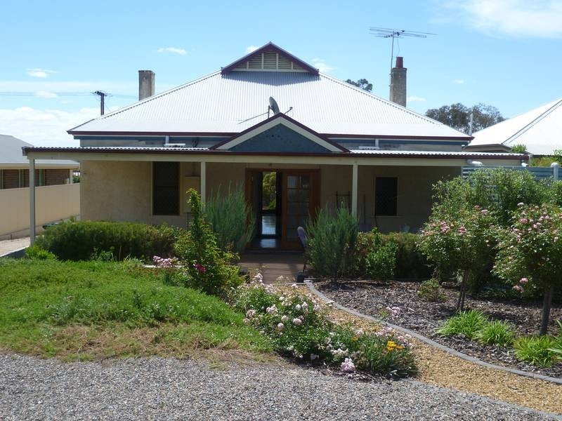 34 Elizabeth Street, Murray Bridge SA 5253