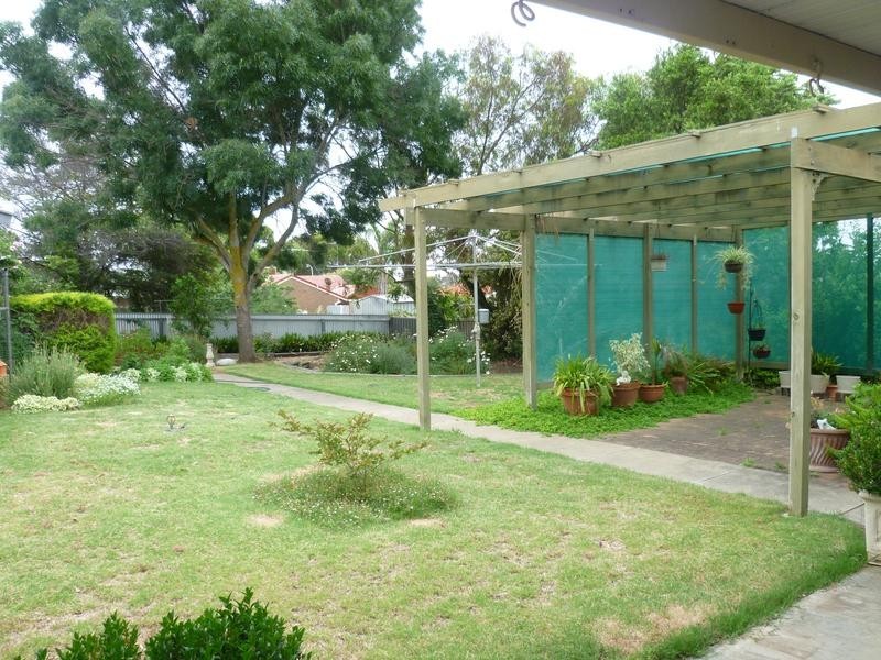 22 Long Island Road, Murray Bridge SA 5253