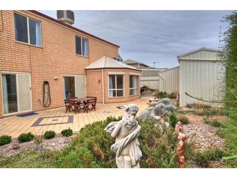 17 Narooma Boulevard, Murray Bridge SA 5253