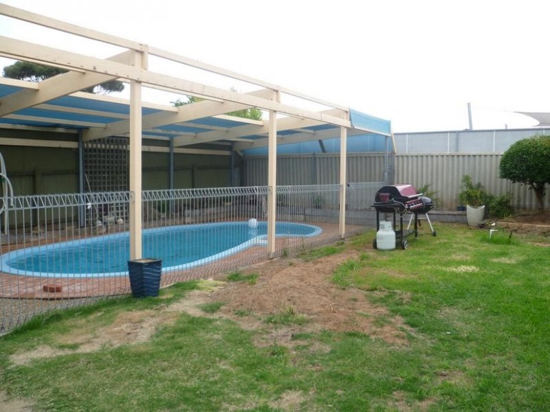 23 Long Island Road, Murray Bridge SA 5253