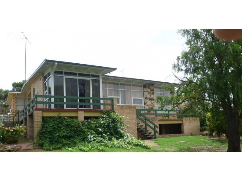 341 Adelaide Road, Murray Bridge SA 5253