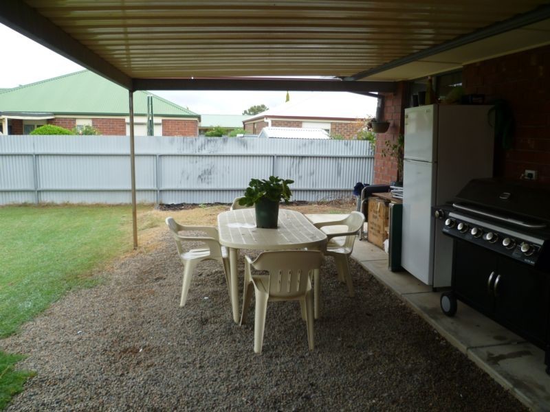 2 Norman Street, Murray Bridge SA 5253