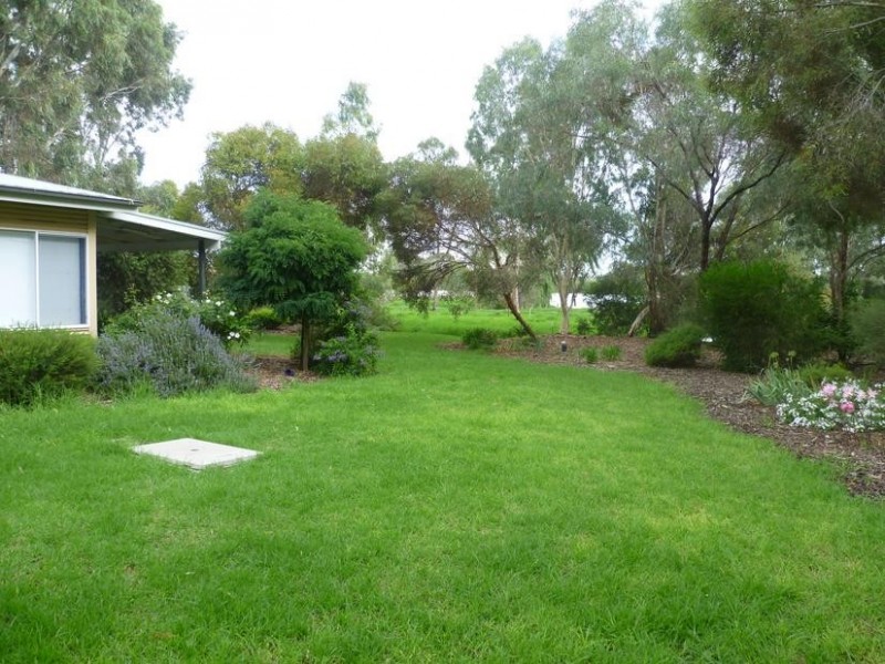 16 Kellett Road, Monteith SA 5254