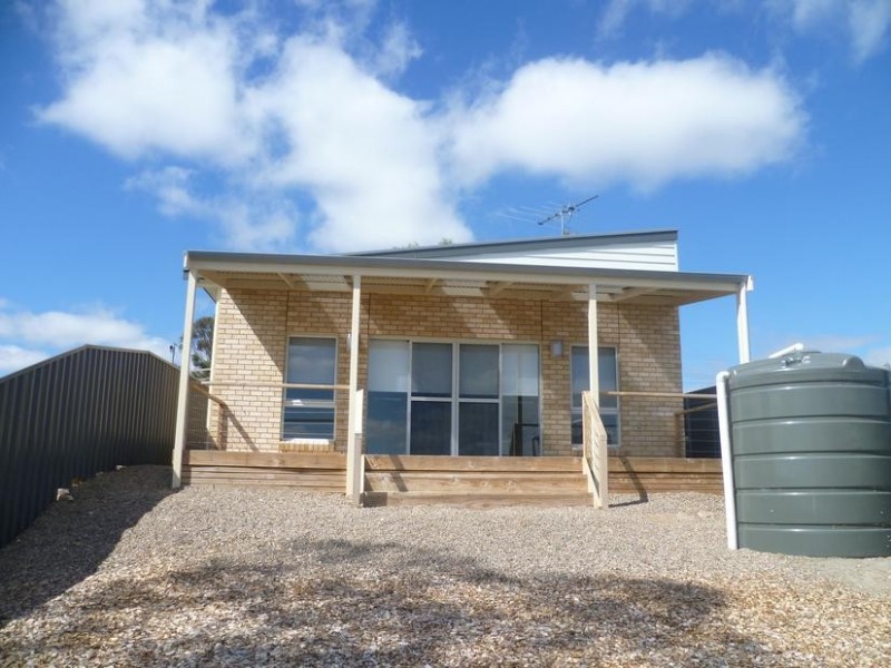 9a Caroline Street, Murray Bridge SA 5253