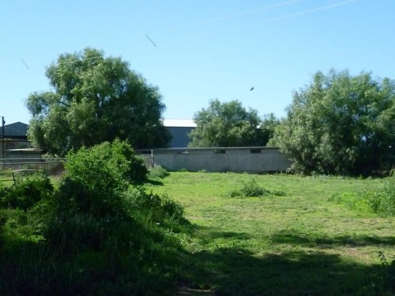 Lt 2 Long Flat Road / Queen Louisa Drive, Murray Bridge SA 5253