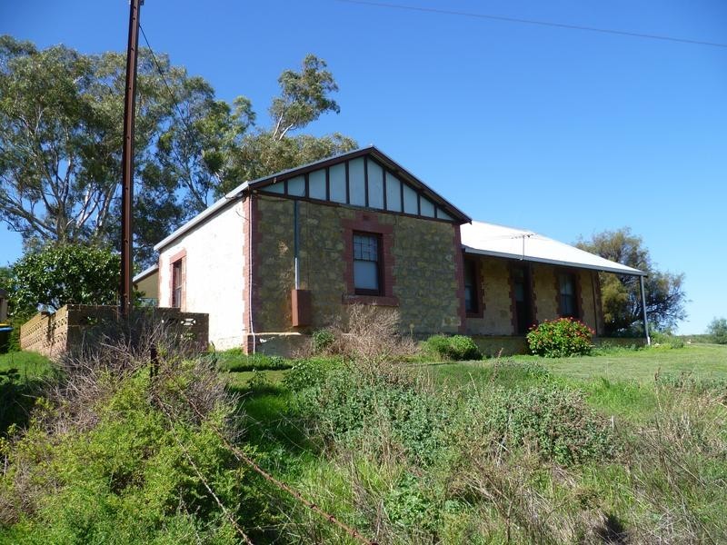 Lt 2 Long Flat Road / Queen Louisa Drive, Murray Bridge SA 5253