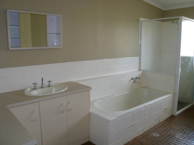 75 Maurice Road, Murray Bridge SA 5253