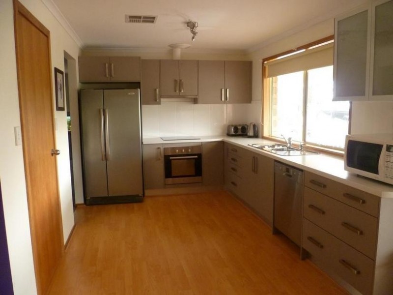 43 Torrens Road, Murray Bridge SA 5253