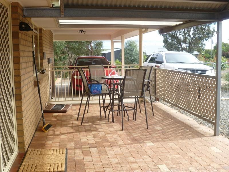 43 Torrens Road, Murray Bridge SA 5253