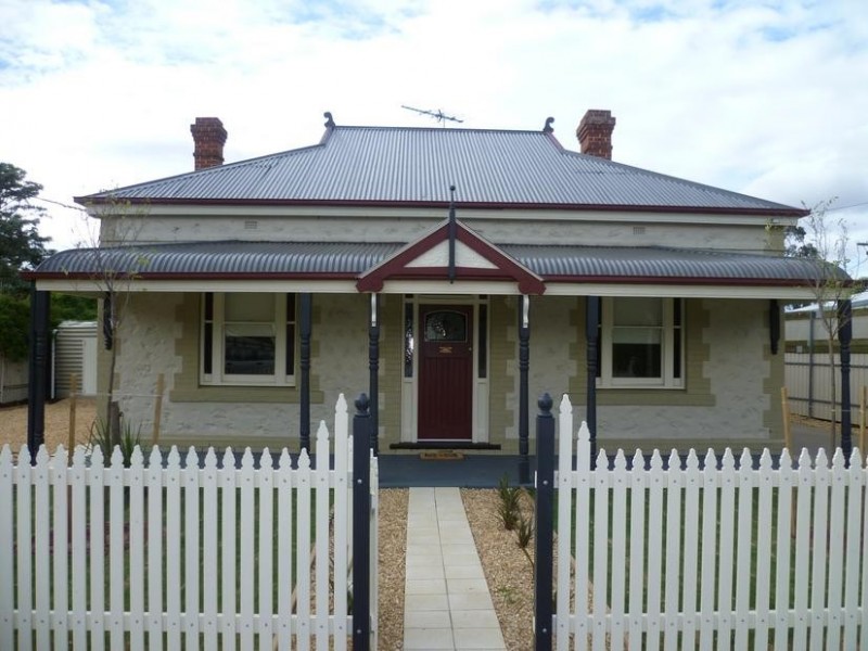 24 Amanda Street, Murray Bridge SA 5253