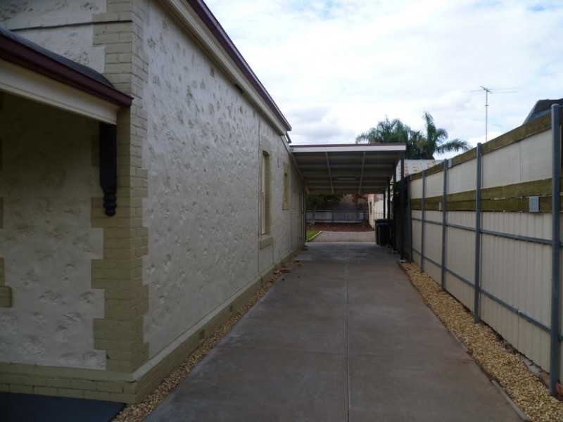 24 Amanda Street, Murray Bridge SA 5253