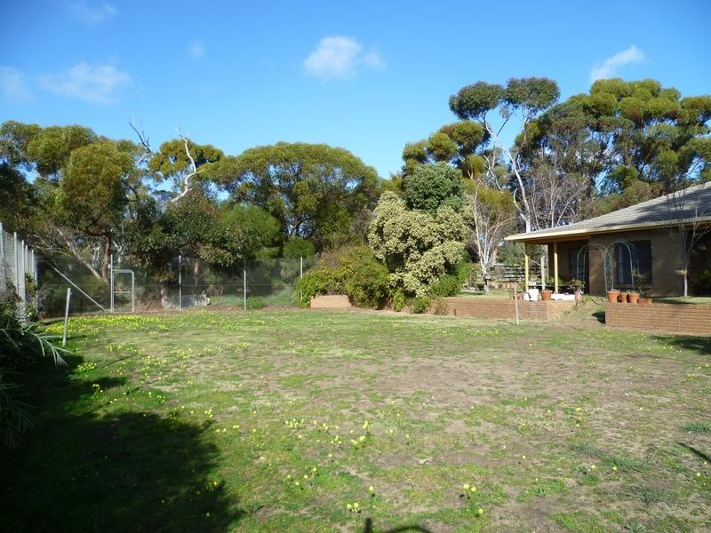 4 & 6 Ellendale Avenue, Murray Bridge SA 5253