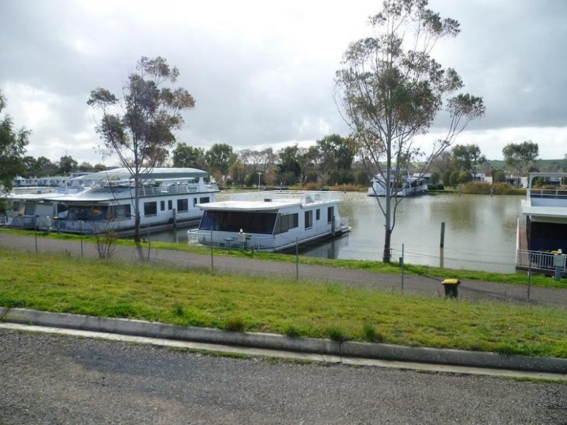 Lt 4 Riverglen Drive ‘Riverglen Marina’, Murray Bridge SA 5253