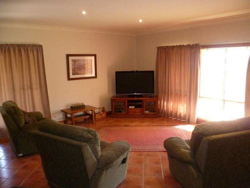 138A Mitchell Avenue, Murray Bridge SA 5253