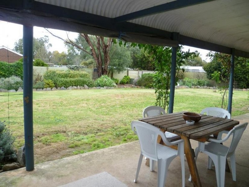 10 North Terrace, Callington SA 5254