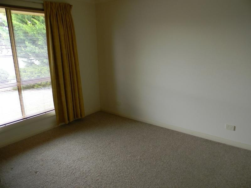 13 Christian Road, Murray Bridge SA 5253