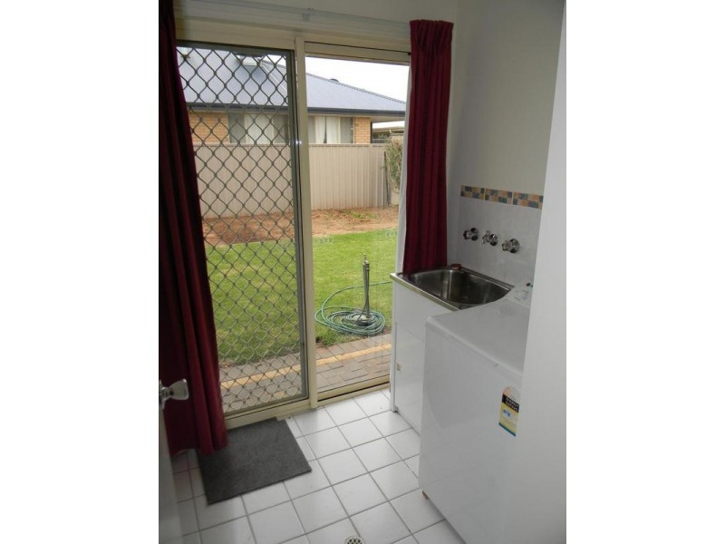 13 Christian Road, Murray Bridge SA 5253