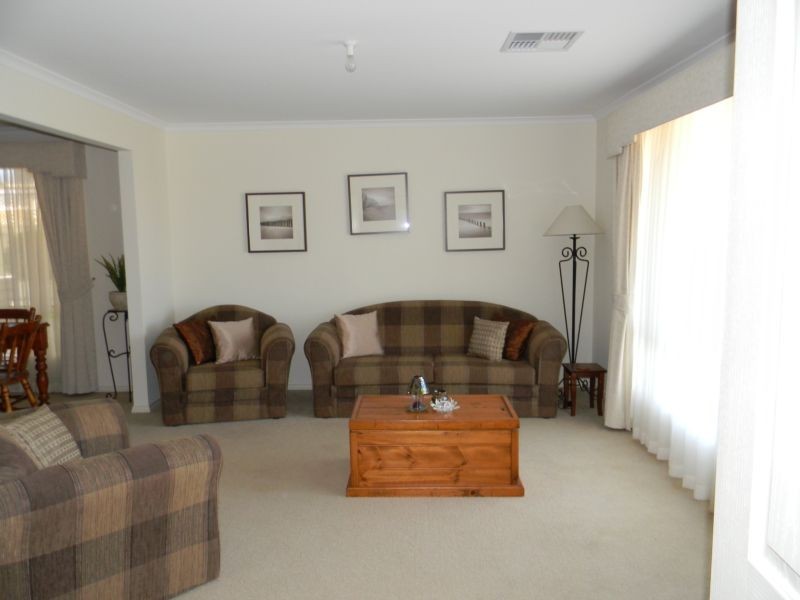 123 Christian Road, Murray Bridge SA 5253