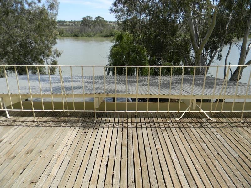 Lot 3 Greenbanks Drive, Greenbanks via, Murray Bridge SA 5253