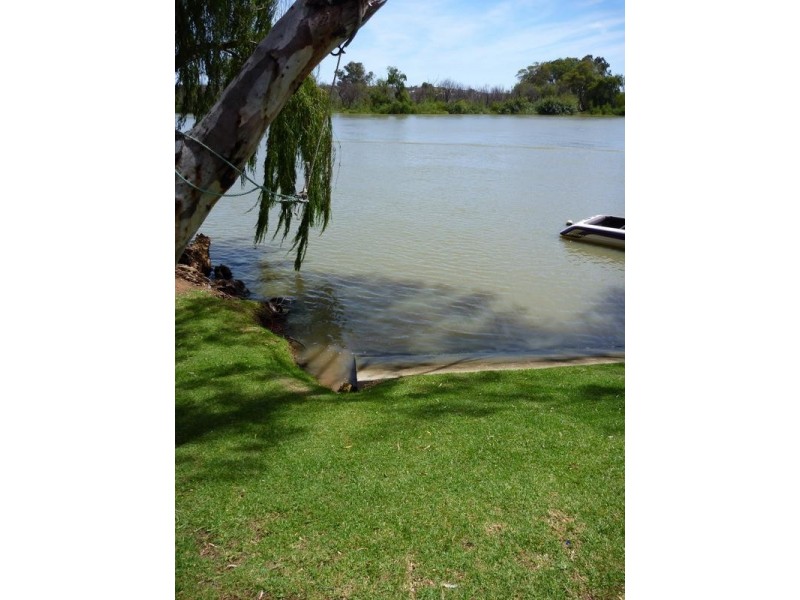 Lot 3 Greenbanks Drive, Greenbanks via, Murray Bridge SA 5253