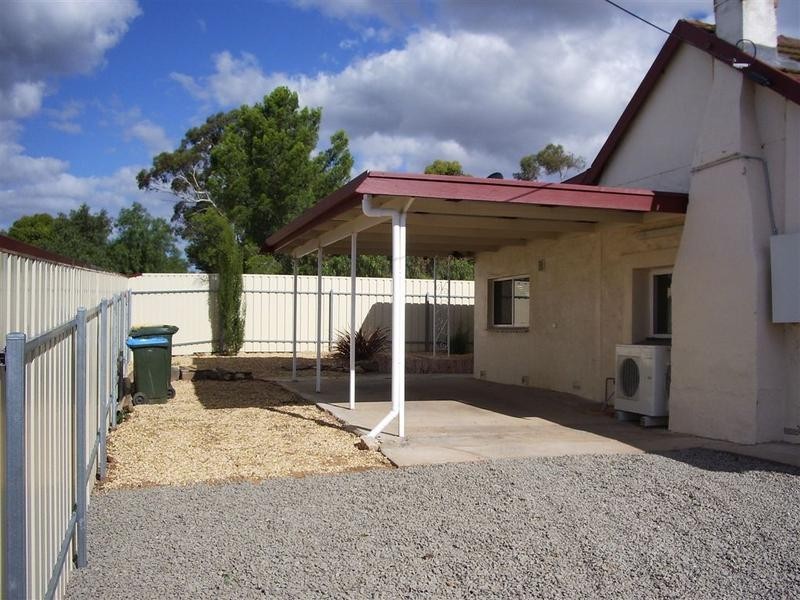 24 Eleanor Terrace, Murray Bridge SA 5253