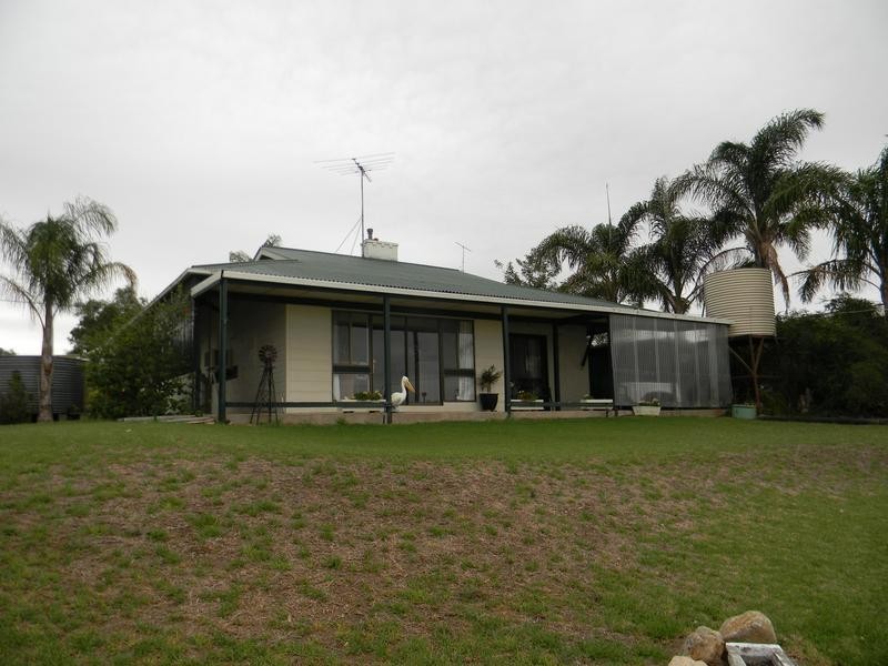 3337 Jervois Road Wellington via, Murray Bridge SA 5253