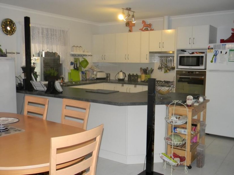 77A Alma Avenue, Murray Bridge SA 5253